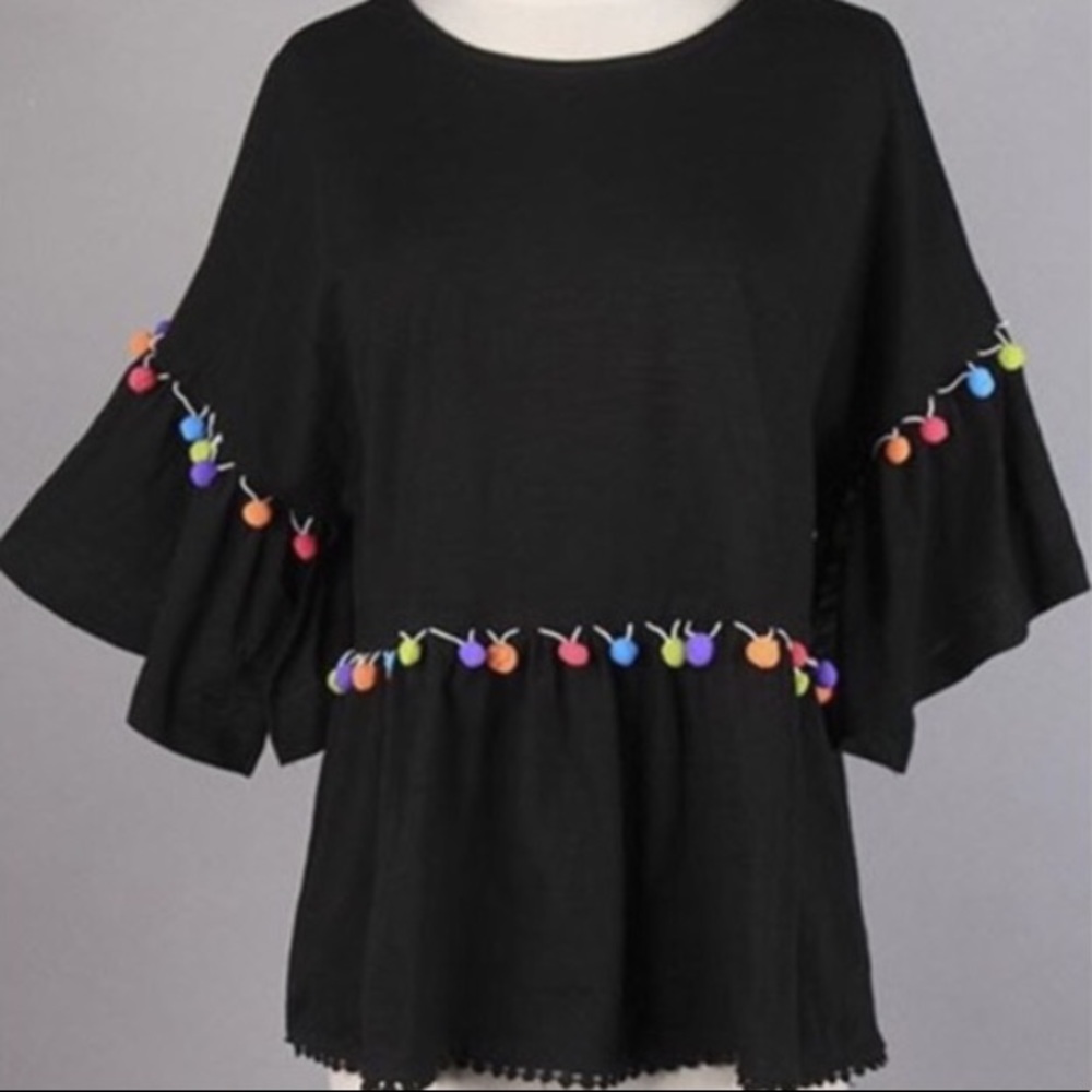 Pom-pom shirt